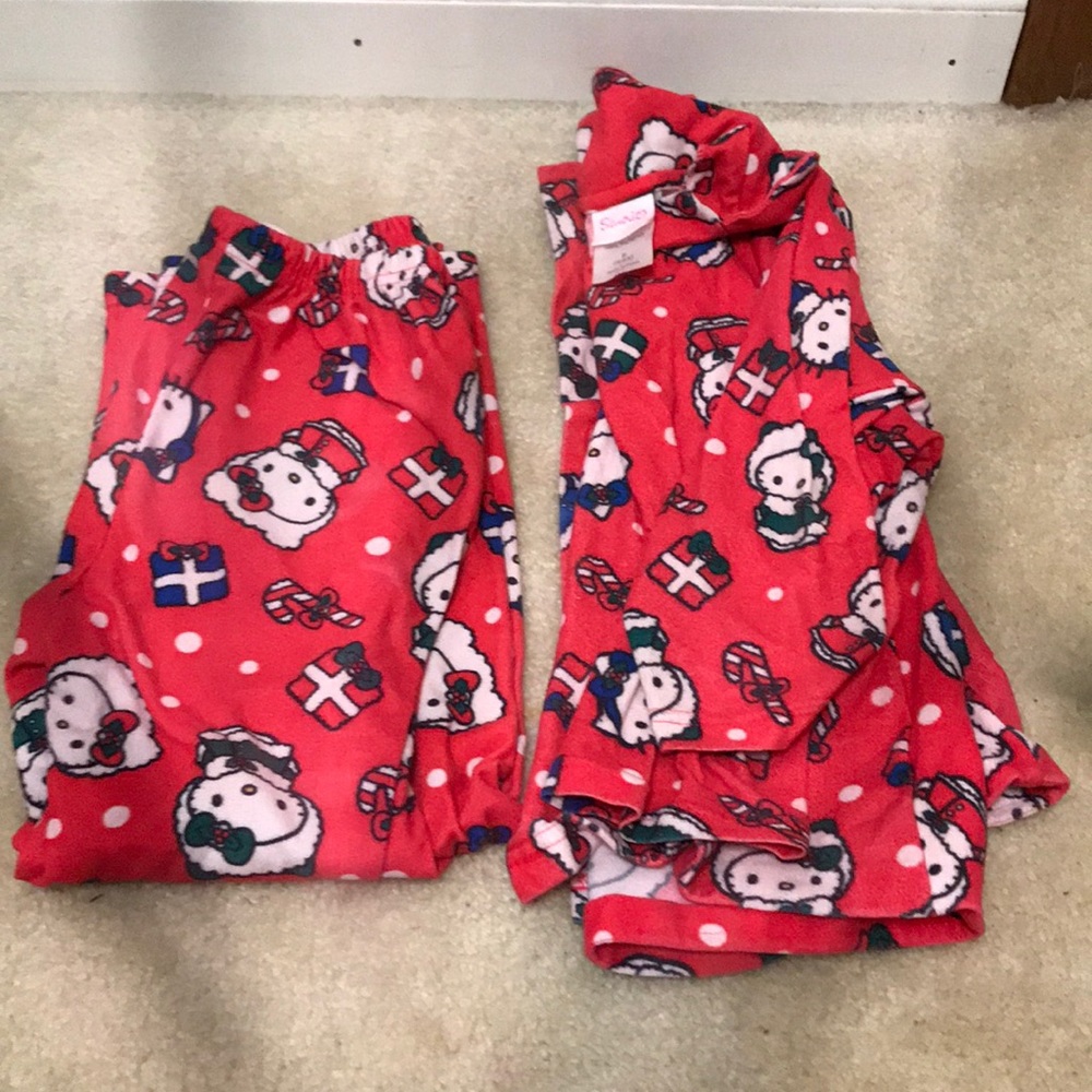 Hello kitty pajama set, long sleeve shirt & pants